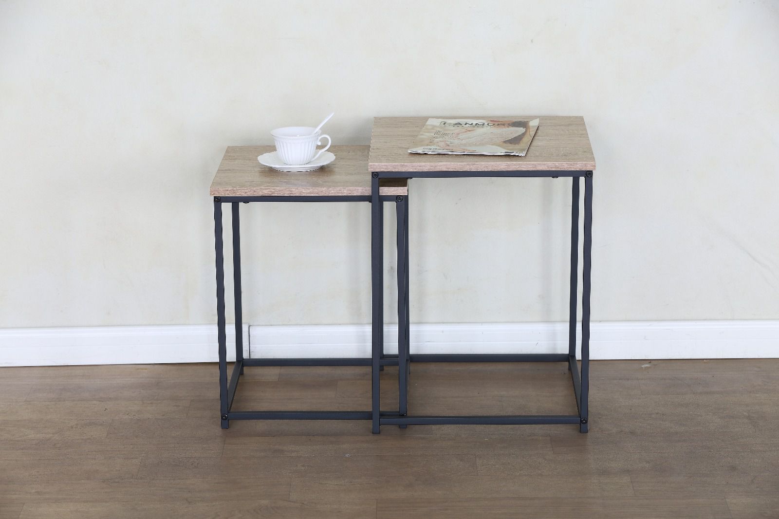 תמונת זוג שולחנות צד קפה לסלון דגם עמית AMIT בגוון אלון 3