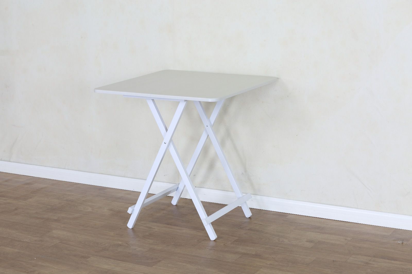 תמונת שולחן מתקפל דגם הגר HAGAR בגוון לבן 3