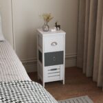 תמונת שידת לילה דגם מודרנית 3 מגירות גוון לבן ואפור 2